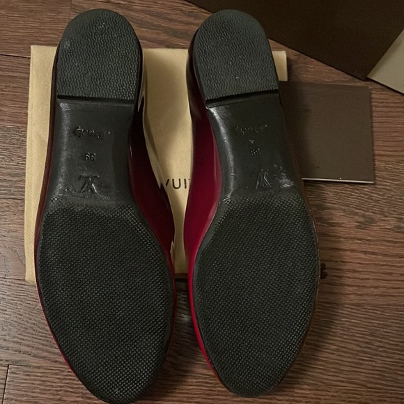 Louis Vuitton Ombré Gossip Flats - Picture 7 of 7